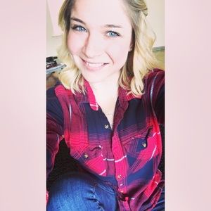 Meet your Posher, Delaney