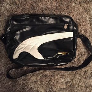 🔴 Puma bag