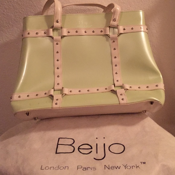 Beijo Diaper Bag