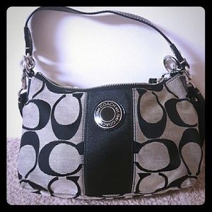 Black/white shoulder/cross body combo bag LIKE NEW