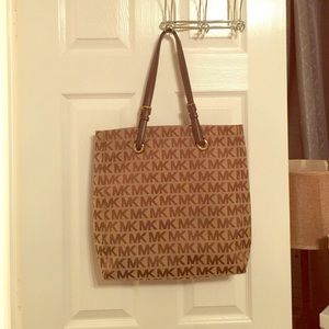 Mk tote