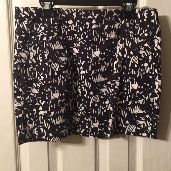 XXI size small skirt