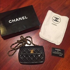 ~SOLD~ Mini black Chanel lambskin bag