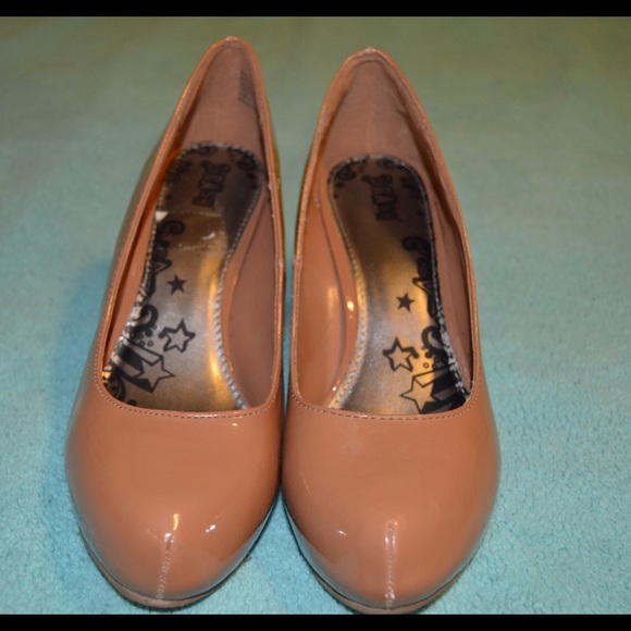 Tan pumps