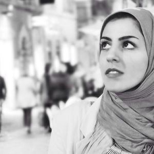 Meet your Posher, Farah k