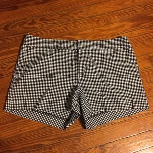 Banana Republic - black and white checkered shorts