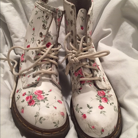 White Floral Dr Martens