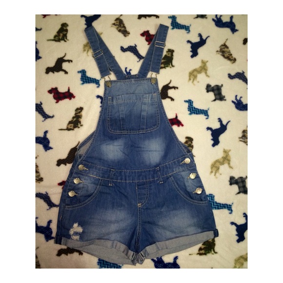 Cute overalls!