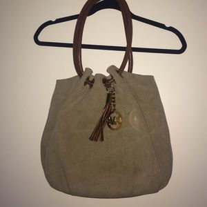 🎉Host Pick🎉 Michael Kors Canvas Purse