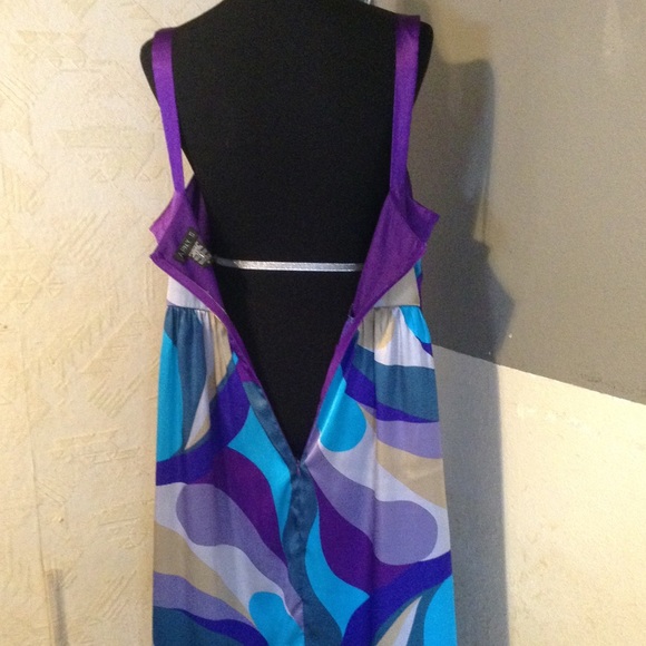 Satin A.P.N.Y. II Color Swirl Dress - Picture 4 of 4