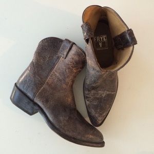 Frye Billy Short Boot