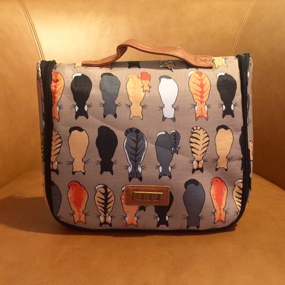 "Cats" Print Travel Bag