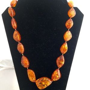⬇️New LOWER Price⬇️Amber Statement Necklace