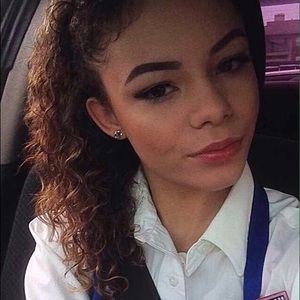 Meet your Posher, Raven