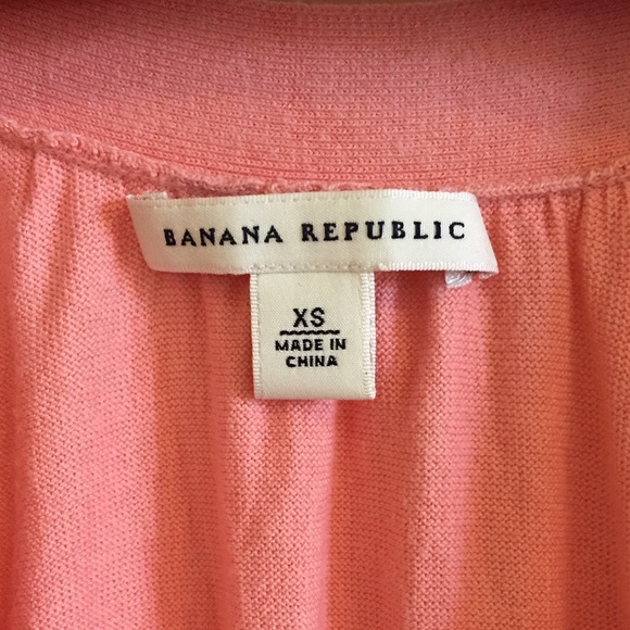 🚫SOLD🚫Banana Republic Knit Sleeveless Top - Picture 3 of 4