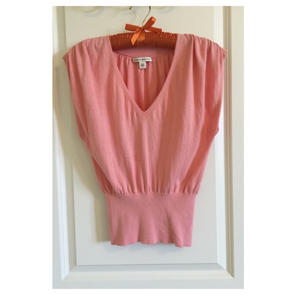 🚫SOLD🚫Banana Republic Knit Sleeveless Top - Picture 4 of 4