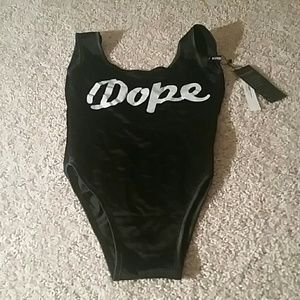 Black backless swimsuut