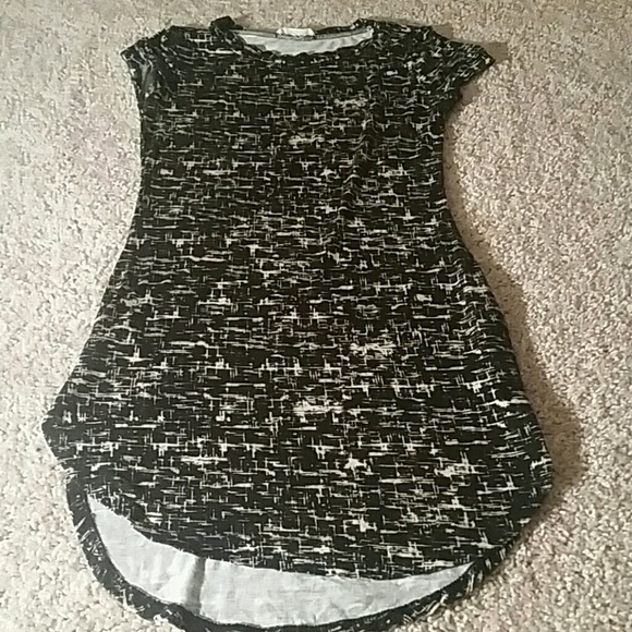 Short sleeve shirt