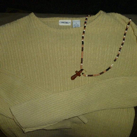 Sweater - Picture 2 of 2