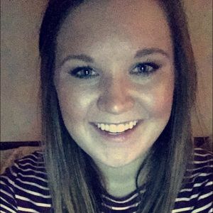 Meet your Posher, Korie