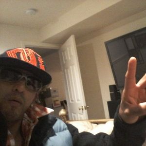 Meet your Posher, Hector javier