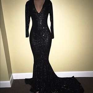 I'm looking for this Dress !