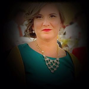 Meet your Posher, Otilia i. c