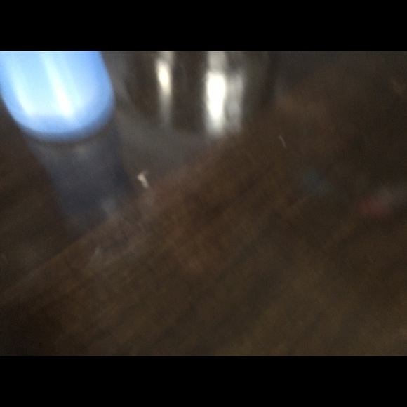 Meet your Posher, Erica - Picture 1 of 1