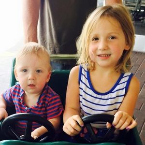 Meet your Posher, Kem