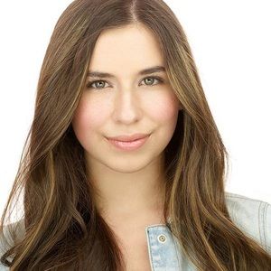 Meet your Posher, Lindsey