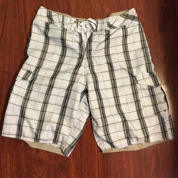 Men's plaid shorts (4 pair)