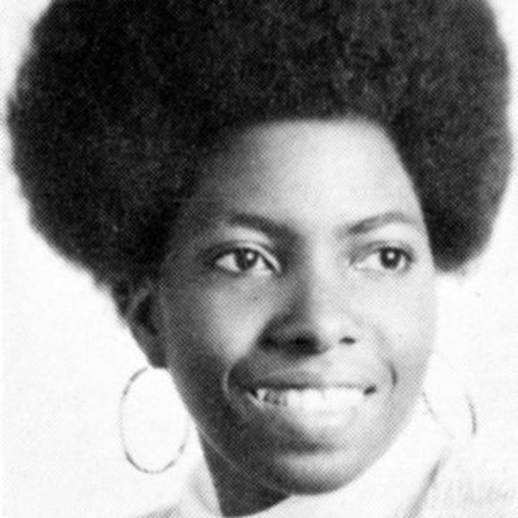 Meet your Posher, Nisha - Picture 1 of 1