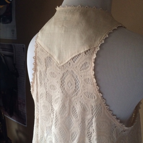 Super cute boho style vest, never worn! Size M - Picture 3 of 4