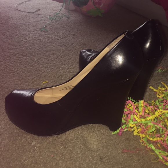 Guess shoes