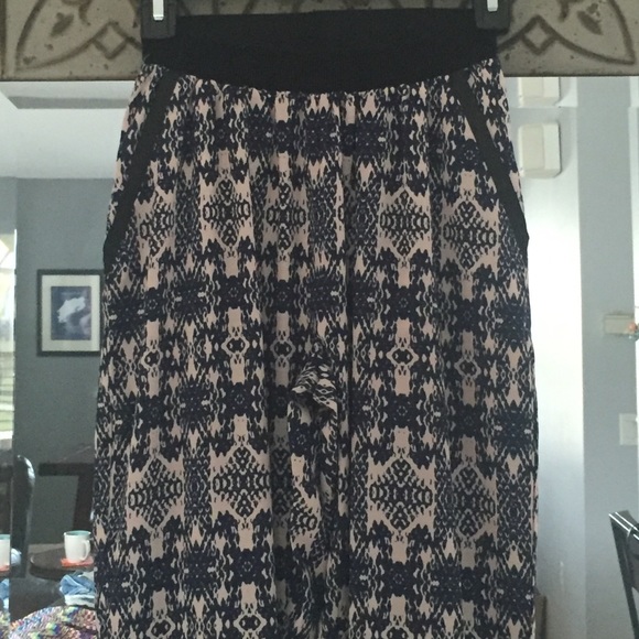 Printed soft pants - Picture 1 of 4