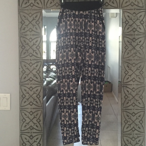 Printed soft pants - Picture 2 of 4