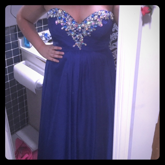 Blue prom dress