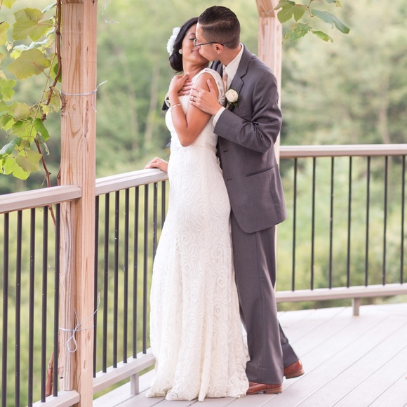Wedding dress. Reception wedding dress.