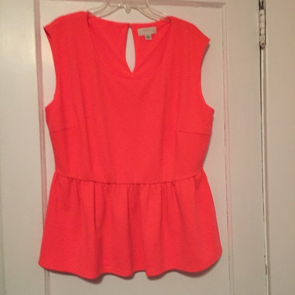 SOLD-Forever 21 Sleeveless Coral Peplum Top - Picture 2 of 3