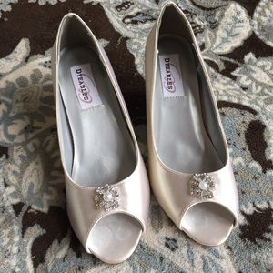 Ivory Satin Wedding Wedges - Size 6