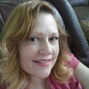 Meet your Posher, Anita