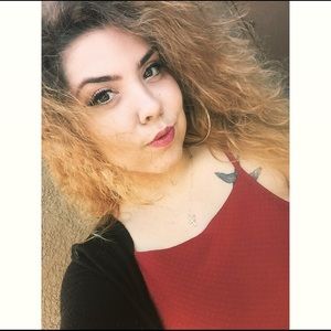 Meet your Posher, Dhee