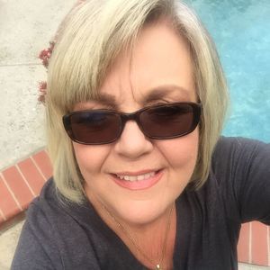 Meet your Posher, Sherry