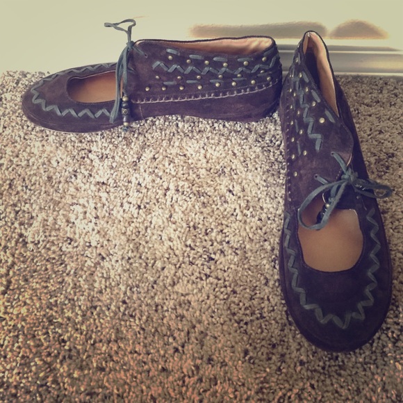 Brown ankle flats