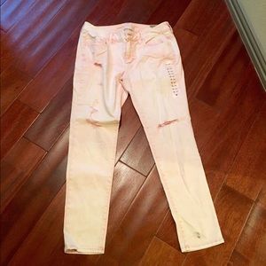 Pink sky jeggins for spring