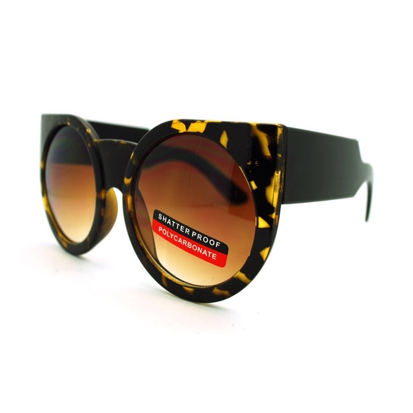 OVERSIZED CIRCLE CAT EYE SUNGLASSES (TORTOISE)