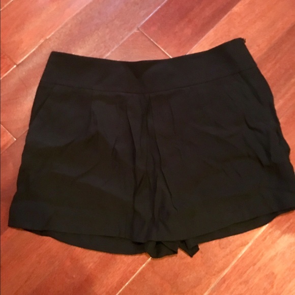 Loft black skort! Never worn!