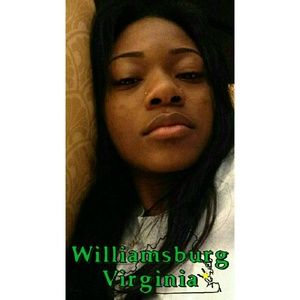 Meet your Posher, Courtney