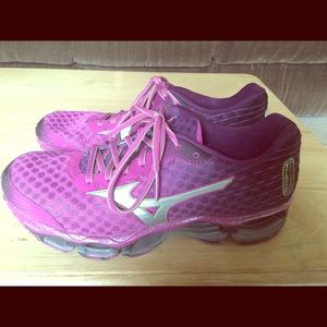 Women's Mizuno Wave Prophecy Running Shoe