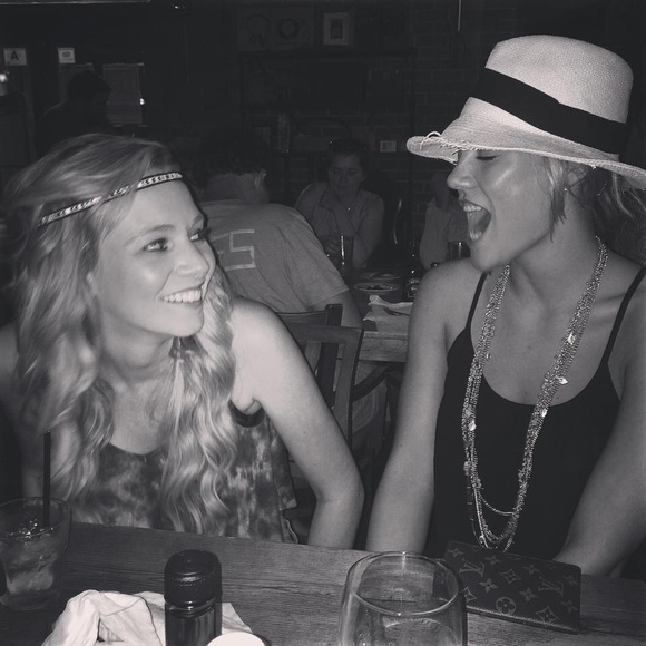 Meet your Posher, Morgan